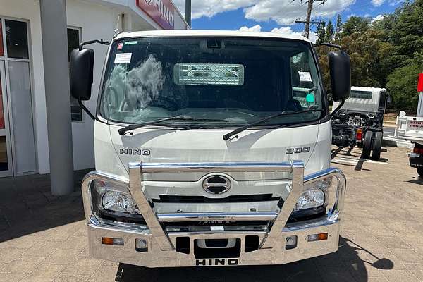 2025 Hino 300 Series 616