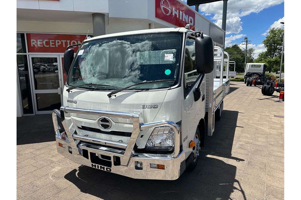 2025 Hino 300 Series 616