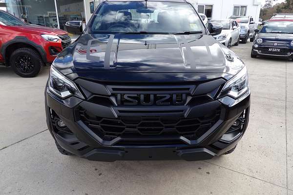 2025 Isuzu D-MAX BLADE 4X4