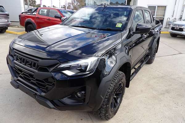 2025 Isuzu D-MAX BLADE 4X4