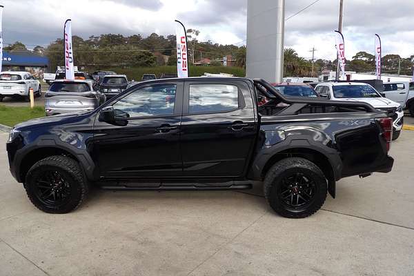 2025 Isuzu D-MAX BLADE 4X4
