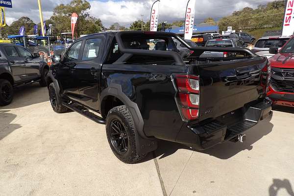 2025 Isuzu D-MAX BLADE 4X4
