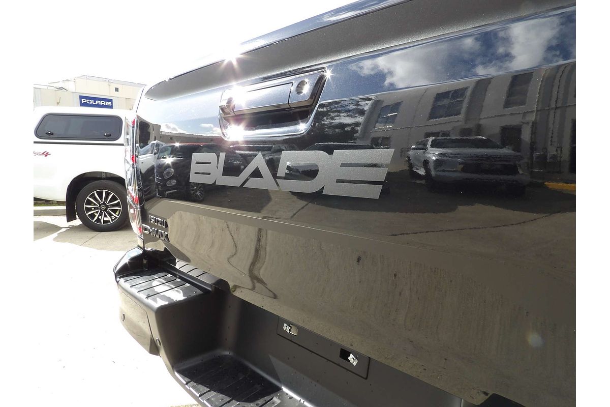 2025 Isuzu D-MAX BLADE 4X4