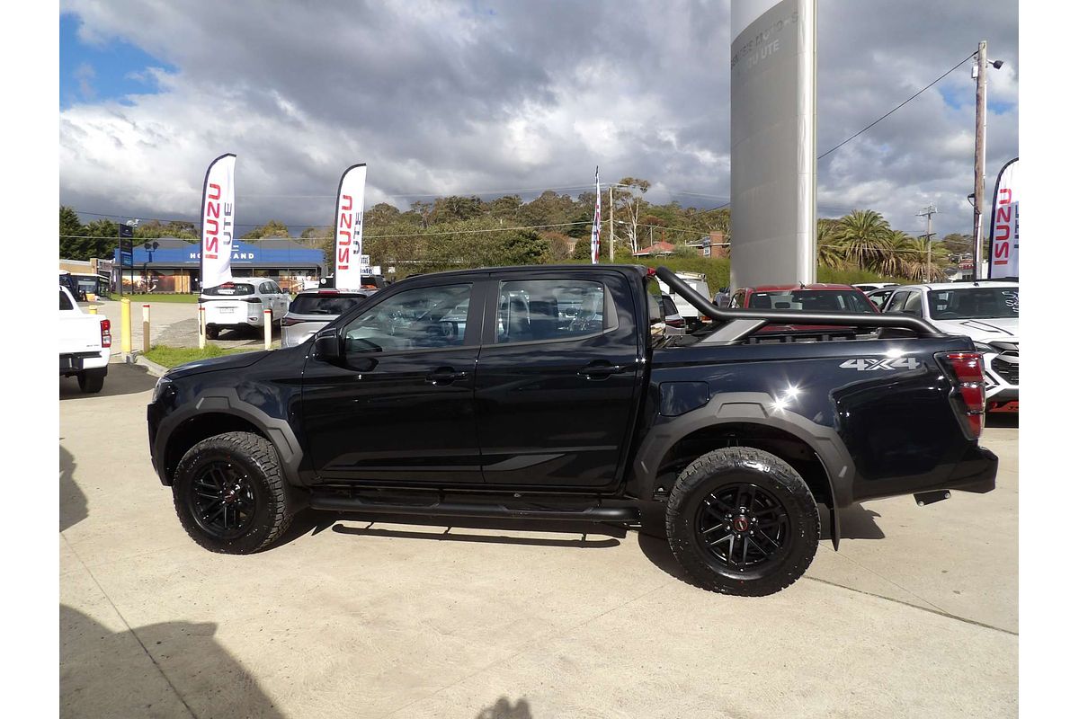 2025 Isuzu D-MAX BLADE 4X4