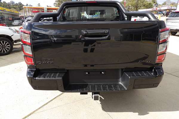 2025 Isuzu D-MAX BLADE 4X4