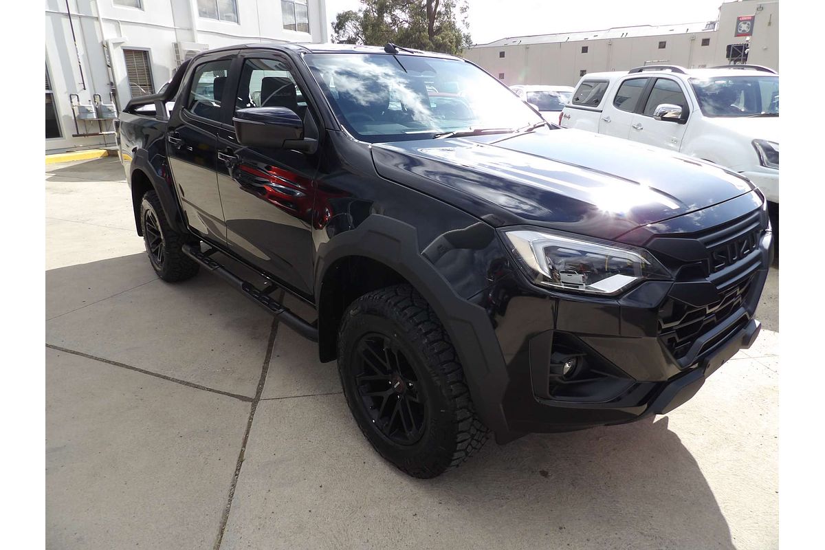 2025 Isuzu D-MAX BLADE 4X4