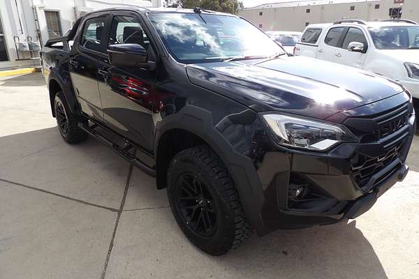 2025 Isuzu D-MAX BLADE 4X4