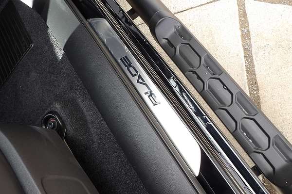 2025 Isuzu D-MAX BLADE 4X4