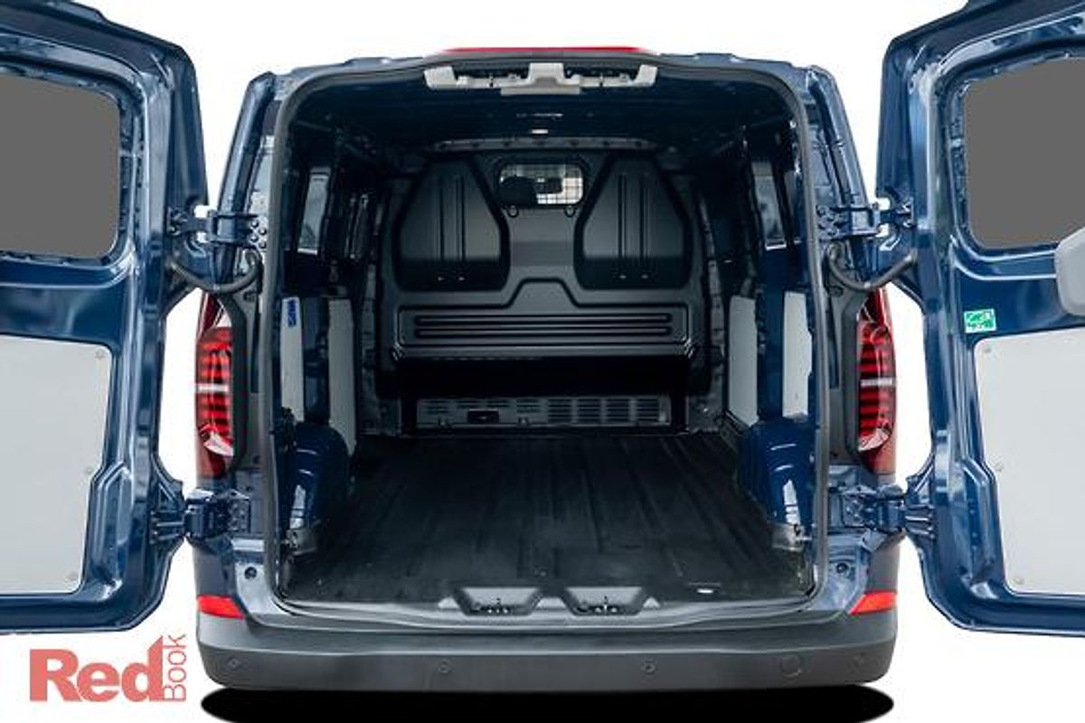 2025 Volkswagen Transporter TDI 125kW NSN SWB Low Roof