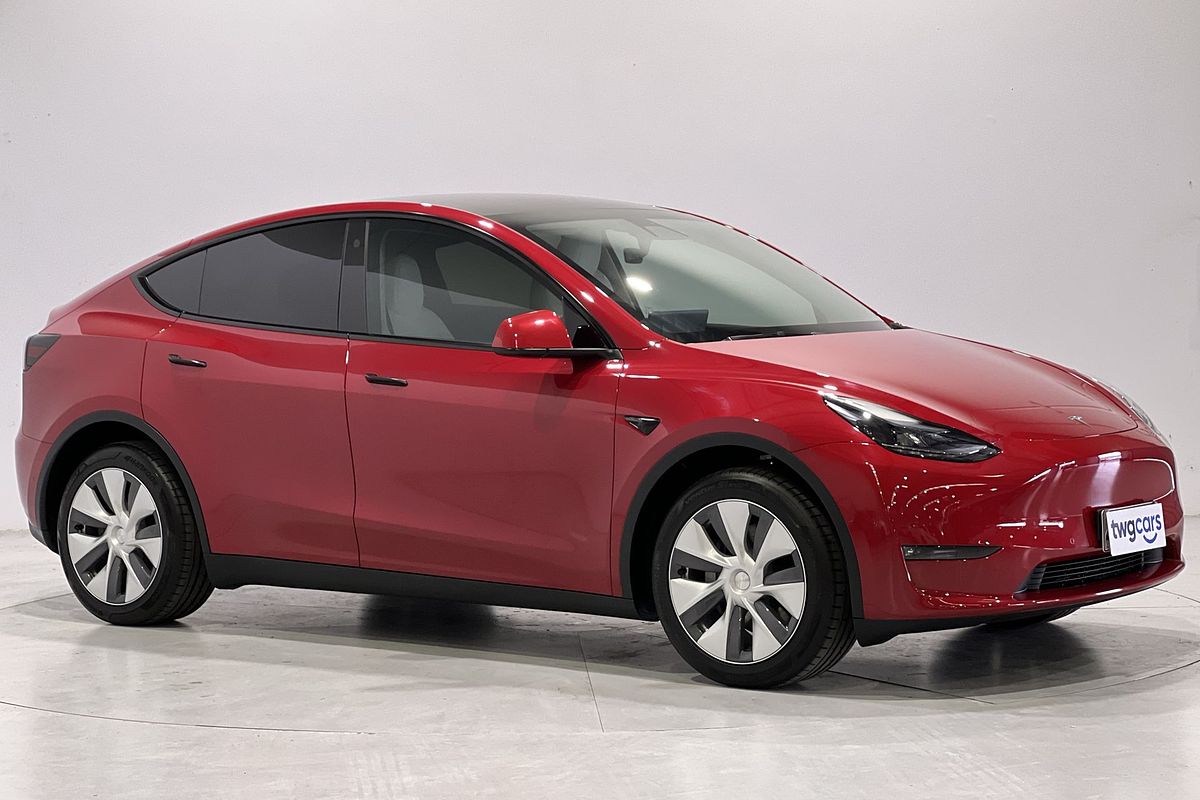 2024 Tesla Model Y Long Range