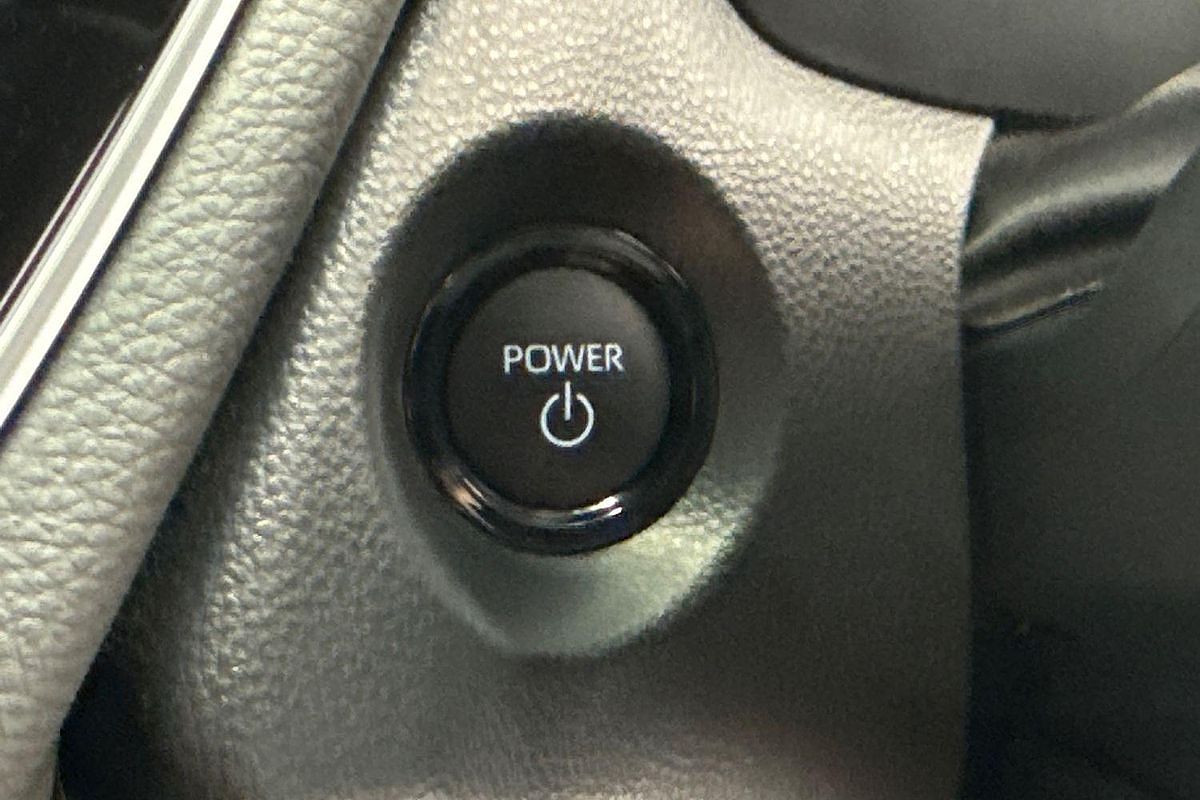 2025 Toyota Corolla Cross Atmos MXGH15R