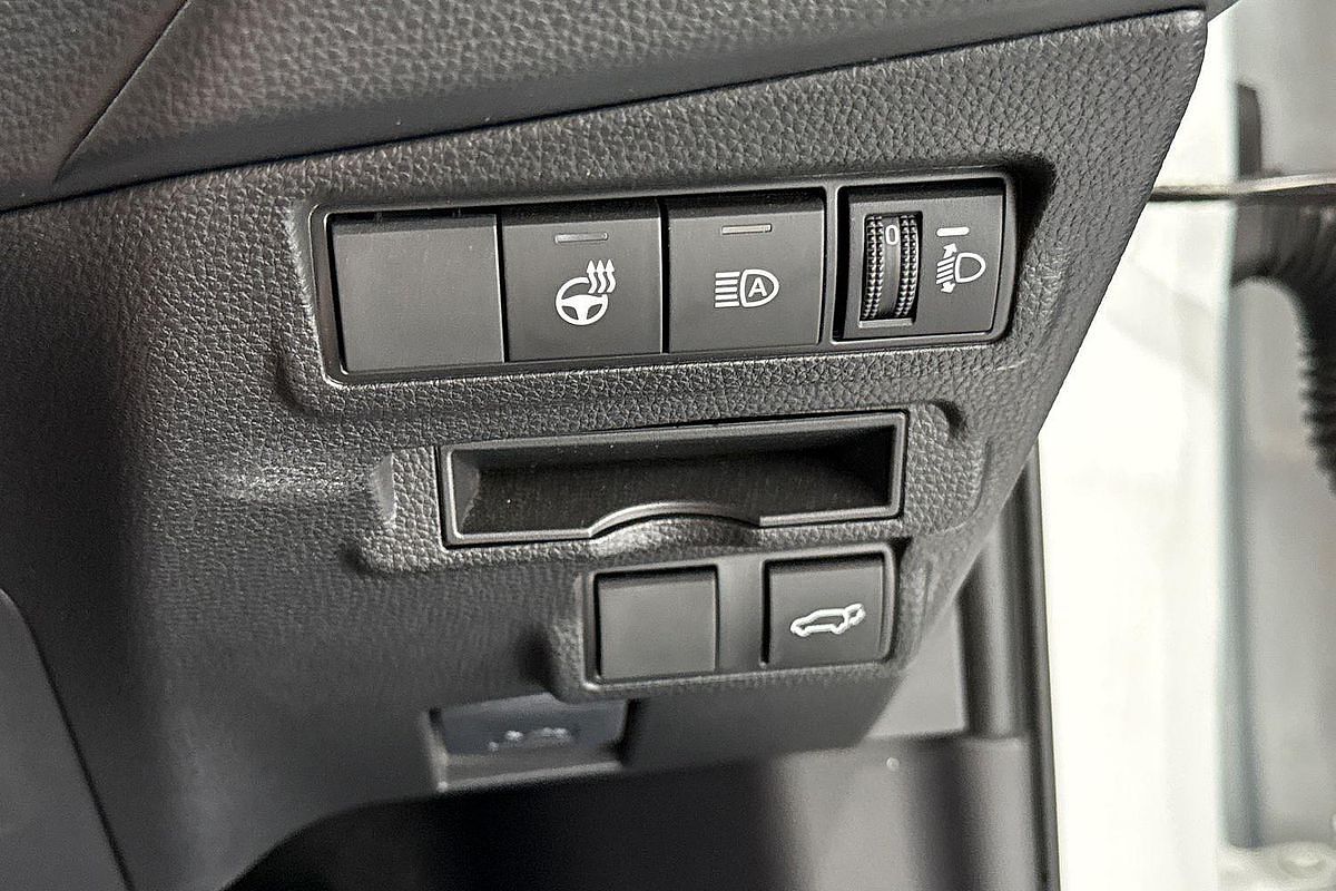 2025 Toyota Corolla Cross Atmos MXGH15R