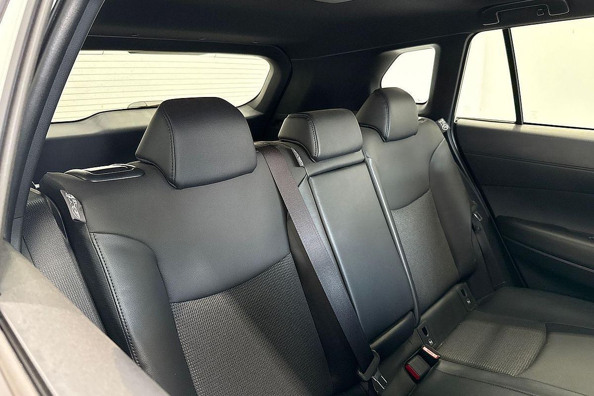 2025 Toyota Corolla Cross Atmos MXGH15R