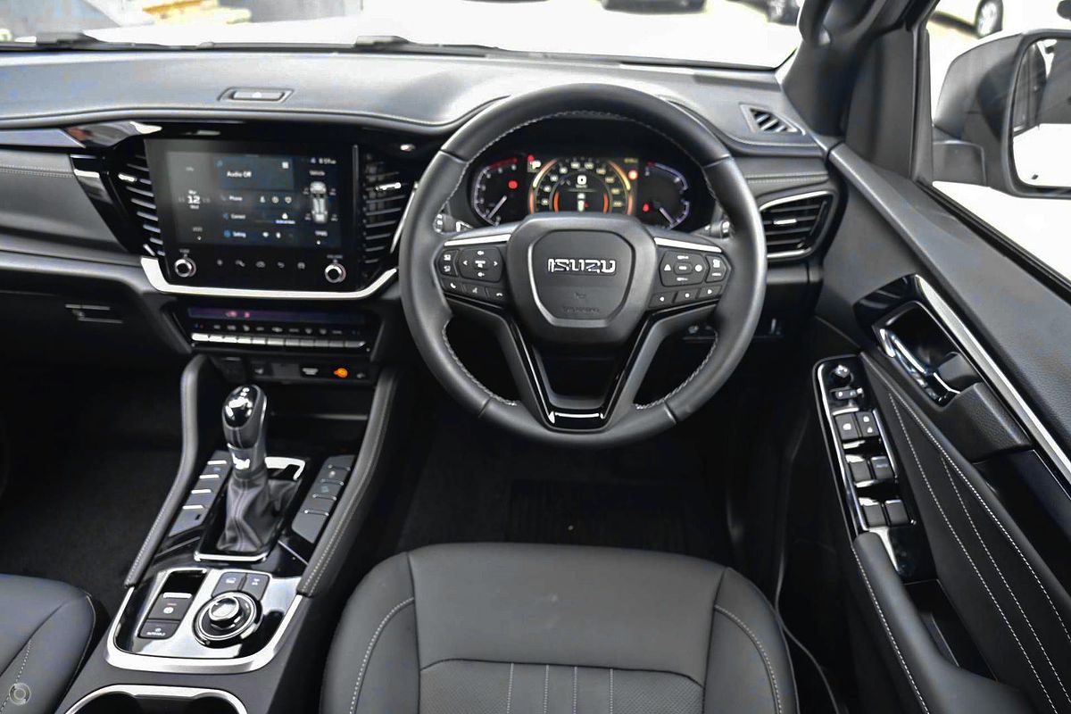 2025 Isuzu MU-X LS-T