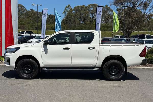 2019 Toyota Hilux SR GUN126R 4X4