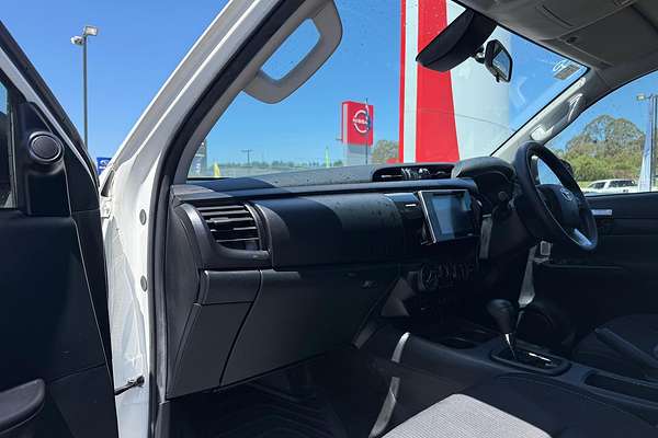 2019 Toyota Hilux SR GUN126R 4X4