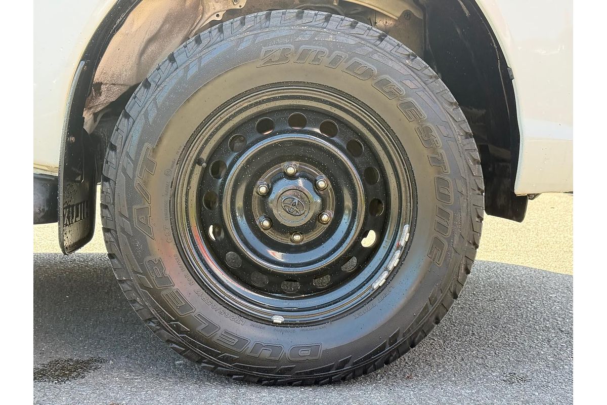 2019 Toyota Hilux SR GUN126R 4X4