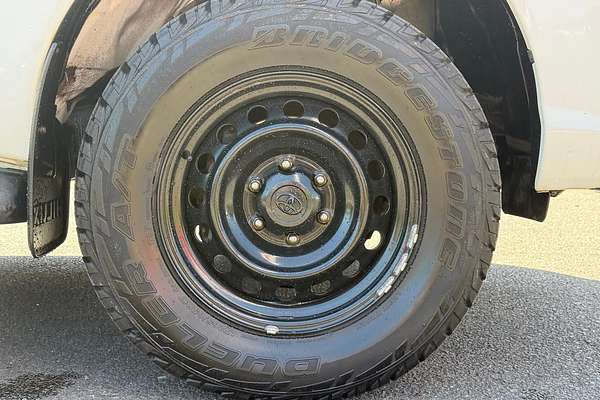 2019 Toyota Hilux SR GUN126R 4X4