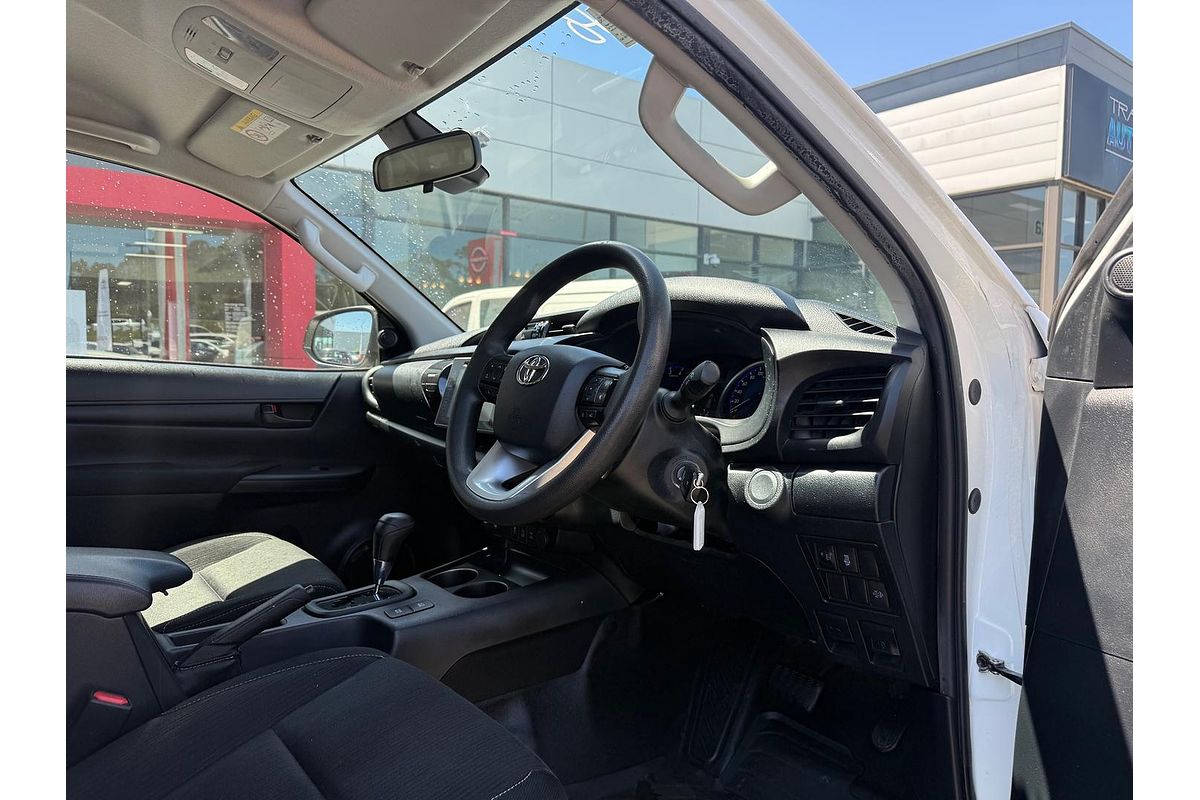 2019 Toyota Hilux SR GUN126R 4X4