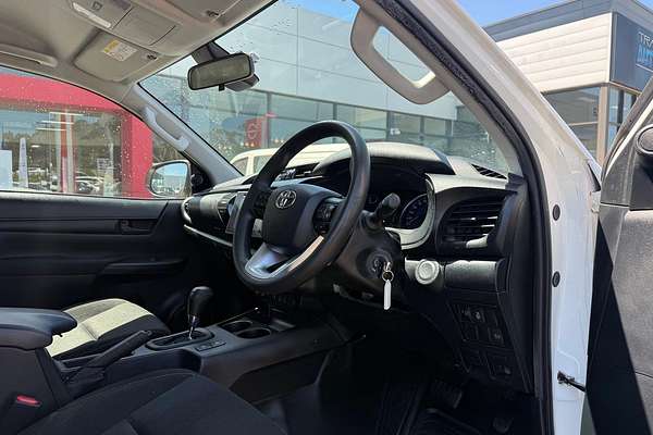 2019 Toyota Hilux SR GUN126R 4X4