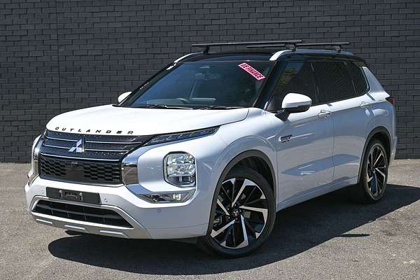 2023 Mitsubishi Outlander PHEV Exceed Tourer ZM