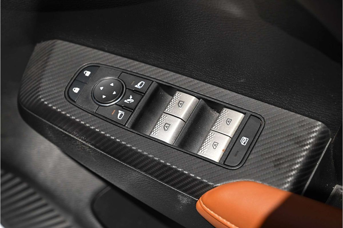 2023 Mitsubishi Outlander PHEV Exceed Tourer ZM