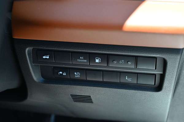 2023 Mitsubishi Outlander PHEV Exceed Tourer ZM