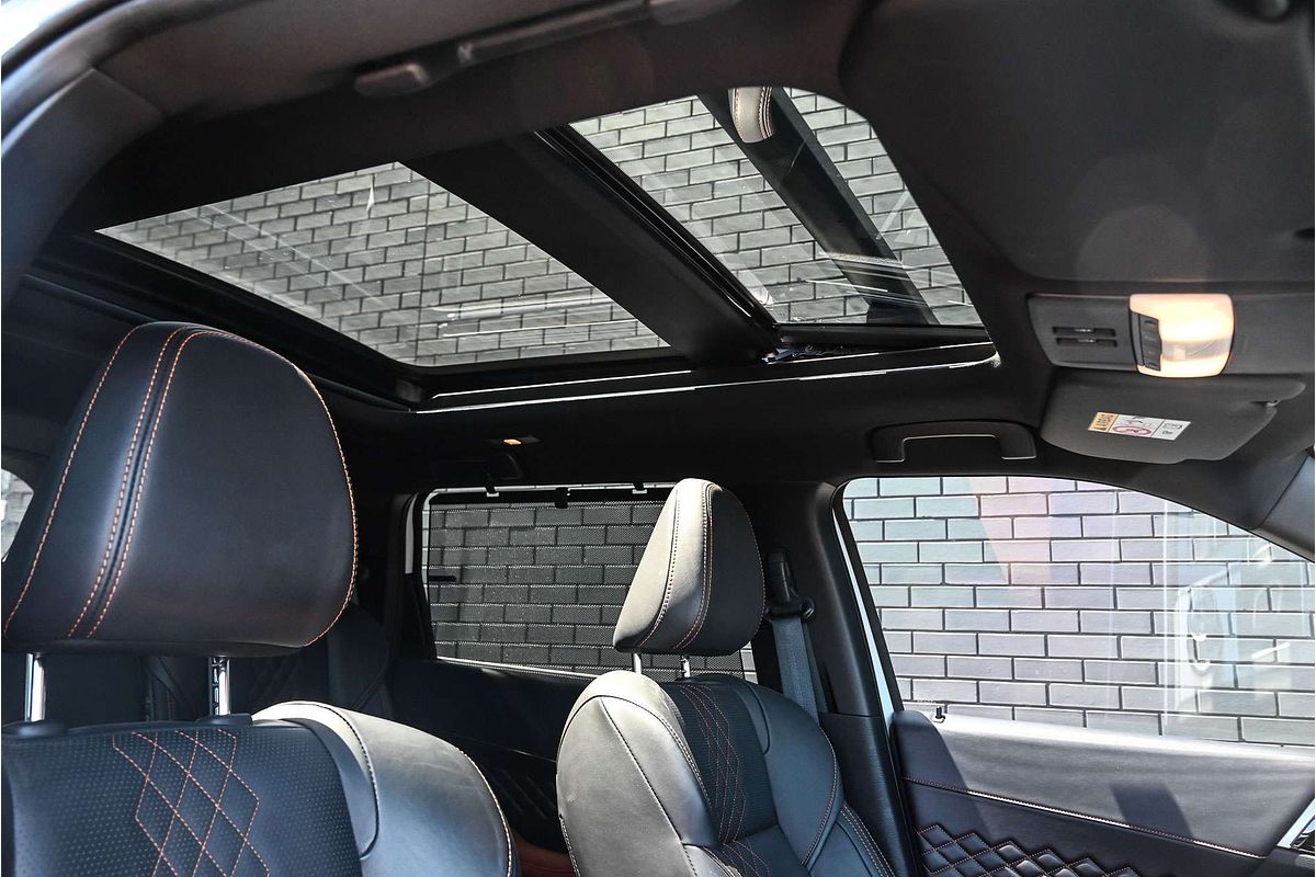 2023 Mitsubishi Outlander PHEV Exceed Tourer ZM