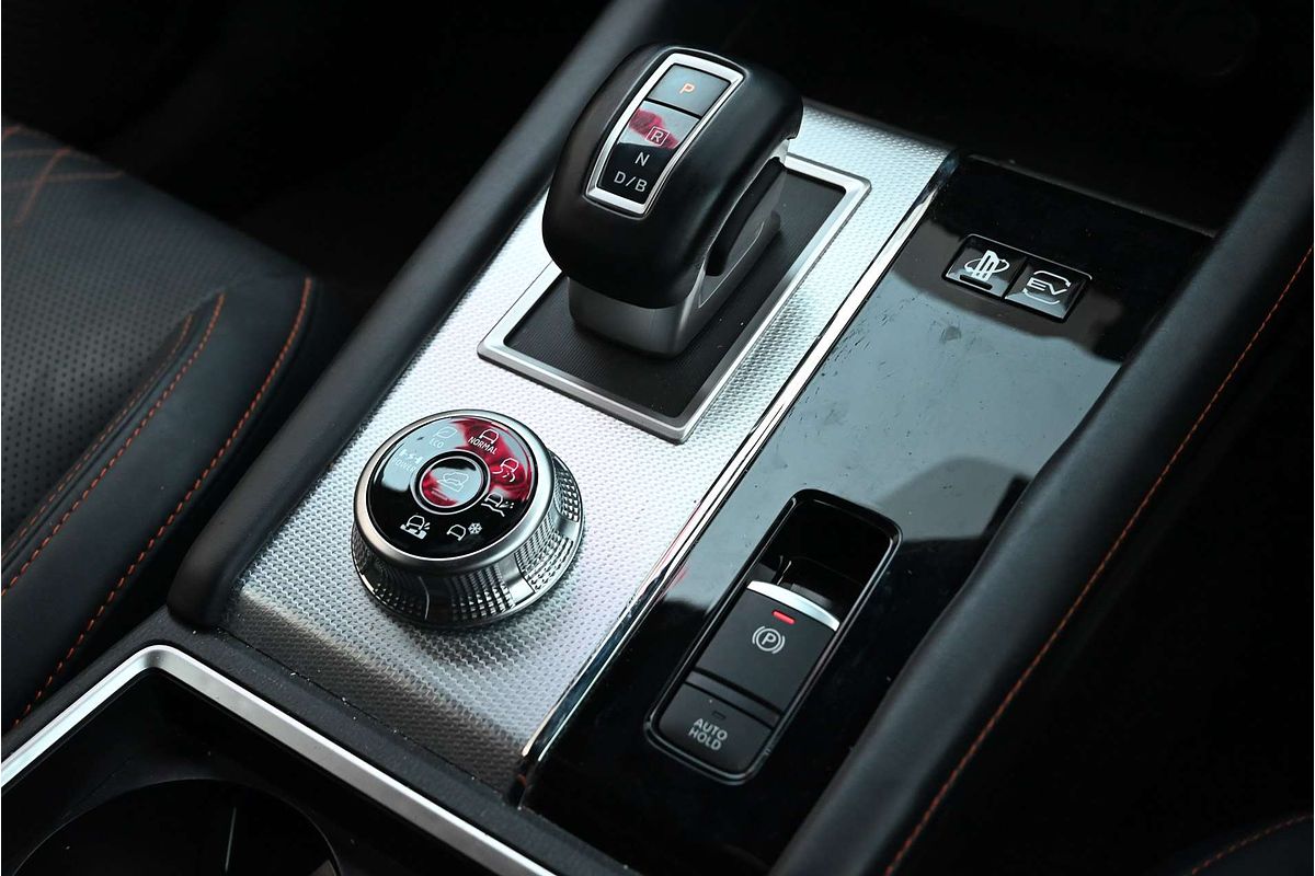 2023 Mitsubishi Outlander PHEV Exceed Tourer ZM