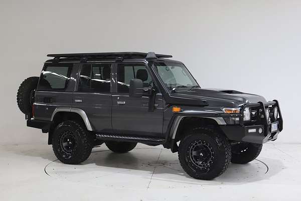 2018 Toyota Landcruiser GXL VDJ76R