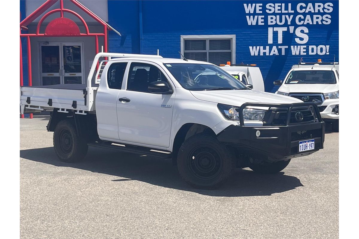 2020 Toyota Hilux WORKMATE (4x4) GUN125R FACELIFT 4X4