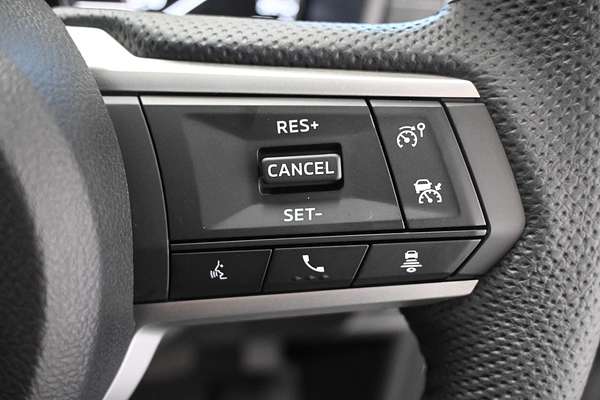 2025 Mitsubishi Triton GLS MV