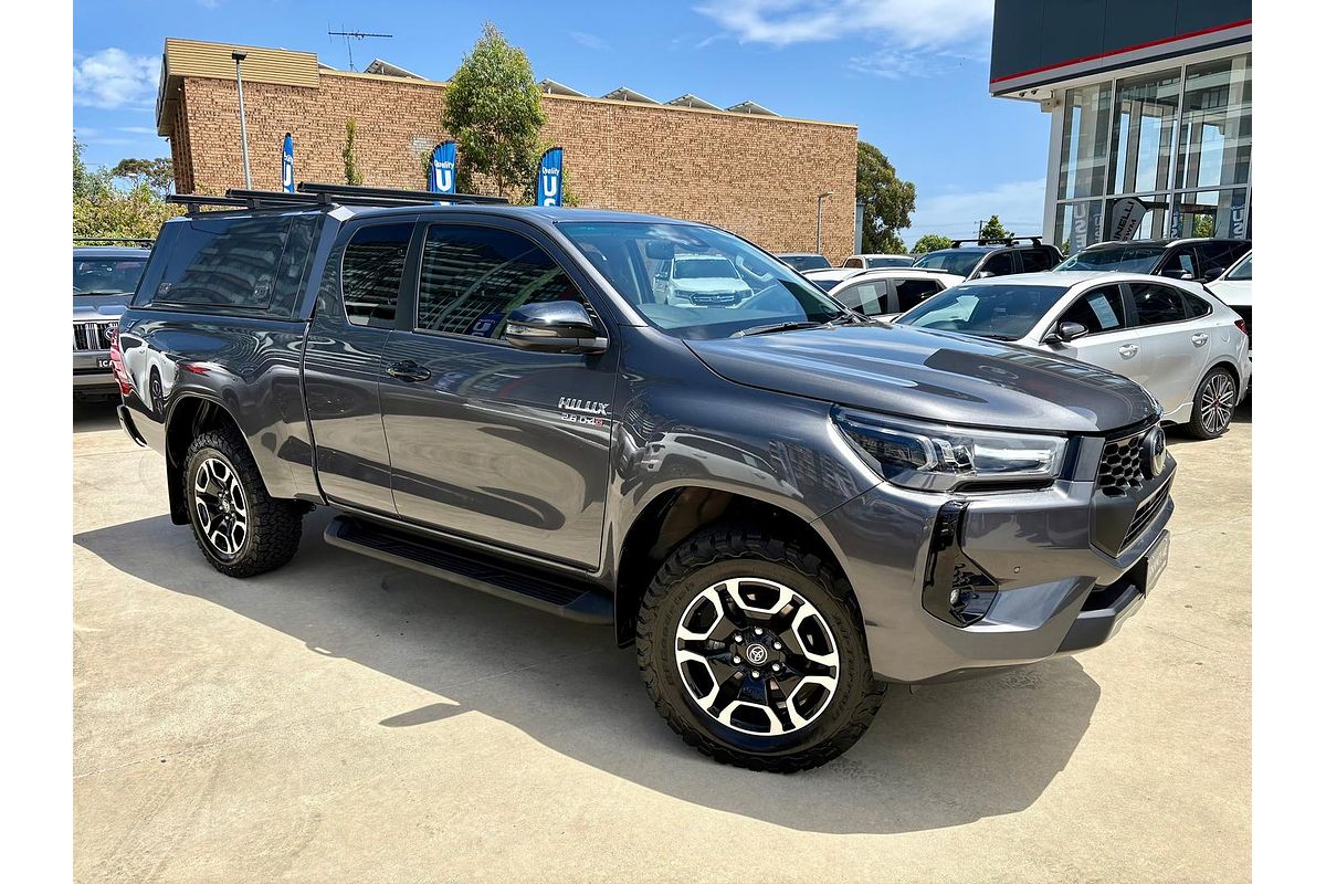 2024 Toyota Hilux SR5 GUN126R 4X4