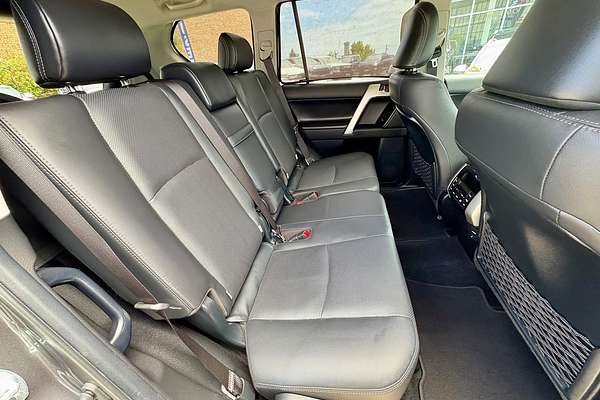 2021 Toyota Landcruiser Prado Kakadu GDJ150R