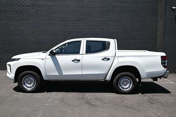 2022 Mitsubishi Triton GLX MR Rear Wheel Drive