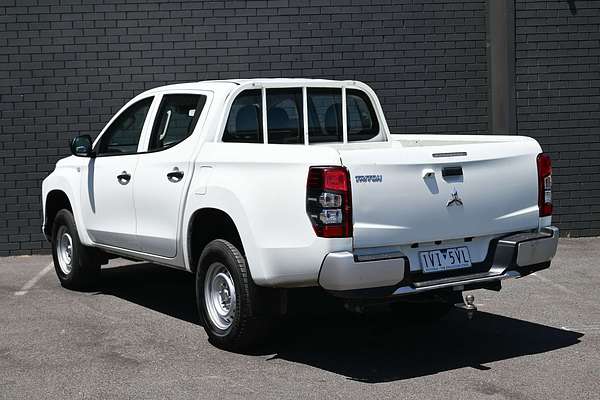 2022 Mitsubishi Triton GLX MR Rear Wheel Drive