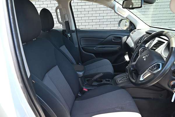 2022 Mitsubishi Triton GLX MR Rear Wheel Drive