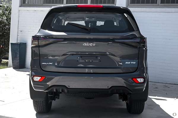2025 Isuzu MU-X LS-M