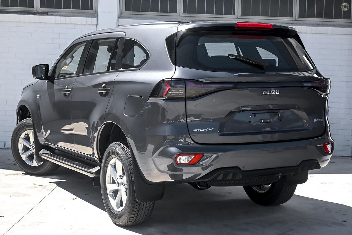 2025 Isuzu MU-X LS-M