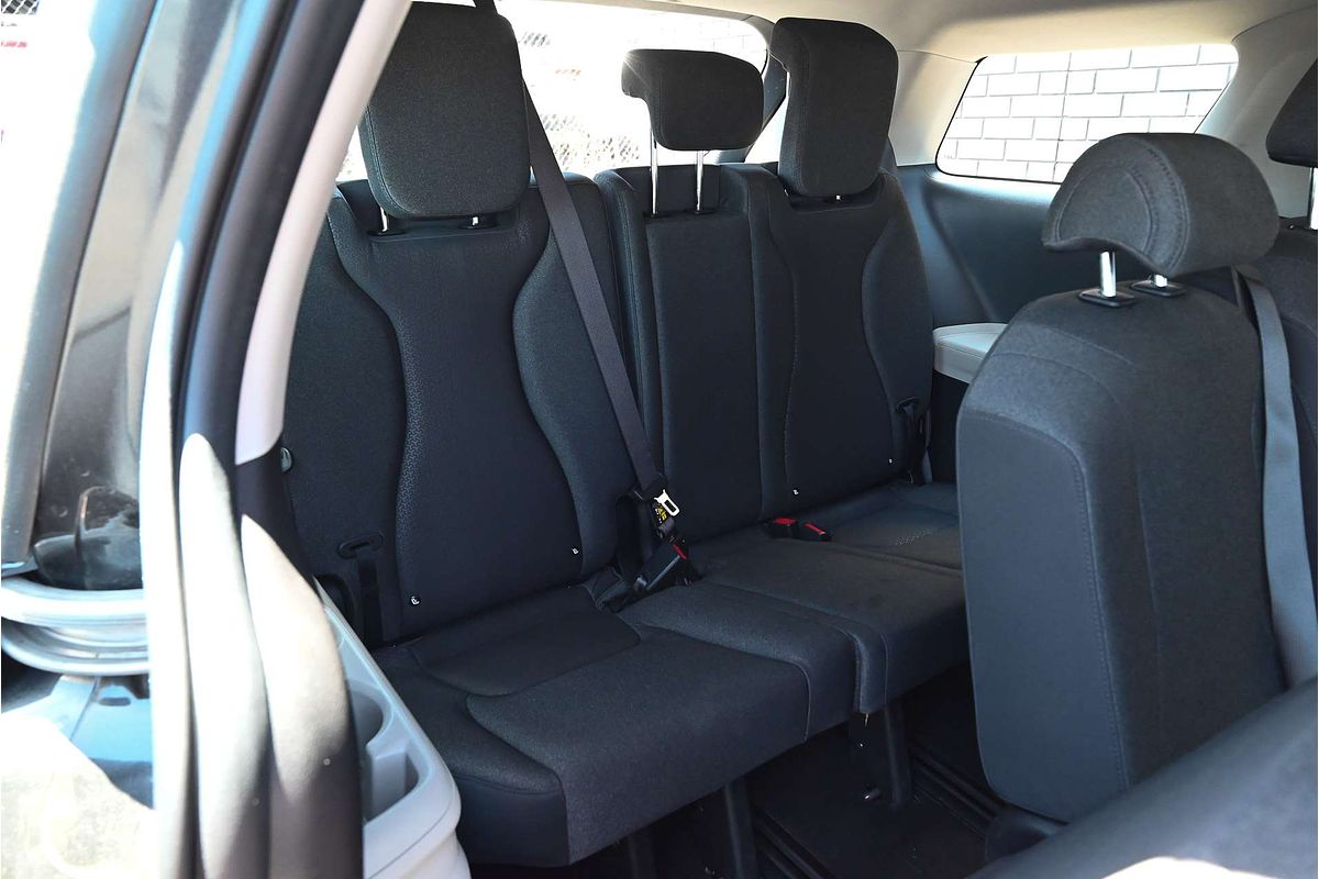 2023 Kia Carnival S KA4