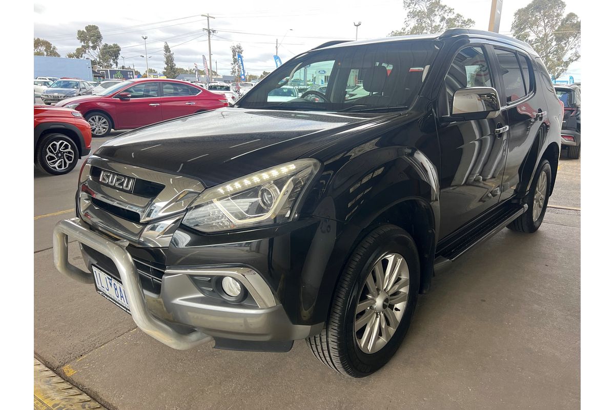 2017 Isuzu MU-X LS-T