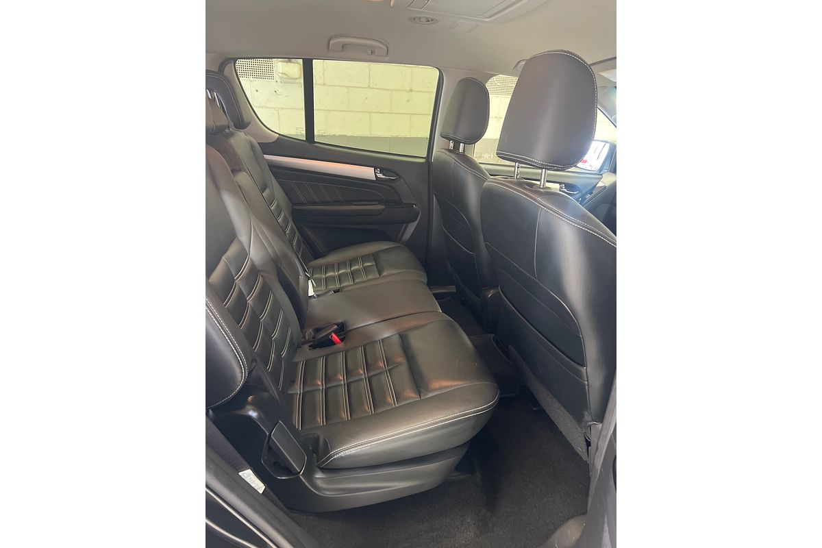 2017 Isuzu MU-X LS-T