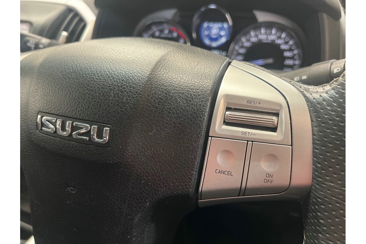 2017 Isuzu MU-X LS-T