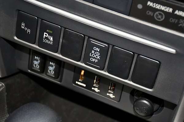 2023 Mitsubishi Triton GSR MR 4X4