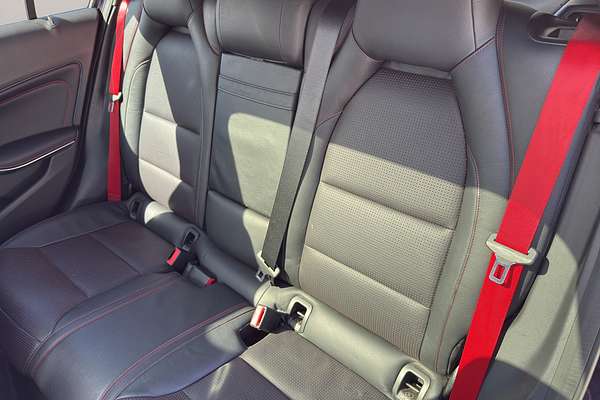 2015 Mercedes-Benz A 45 4 MATIC