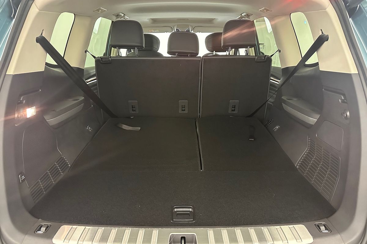 2025 LDV D90 Executive SV9A