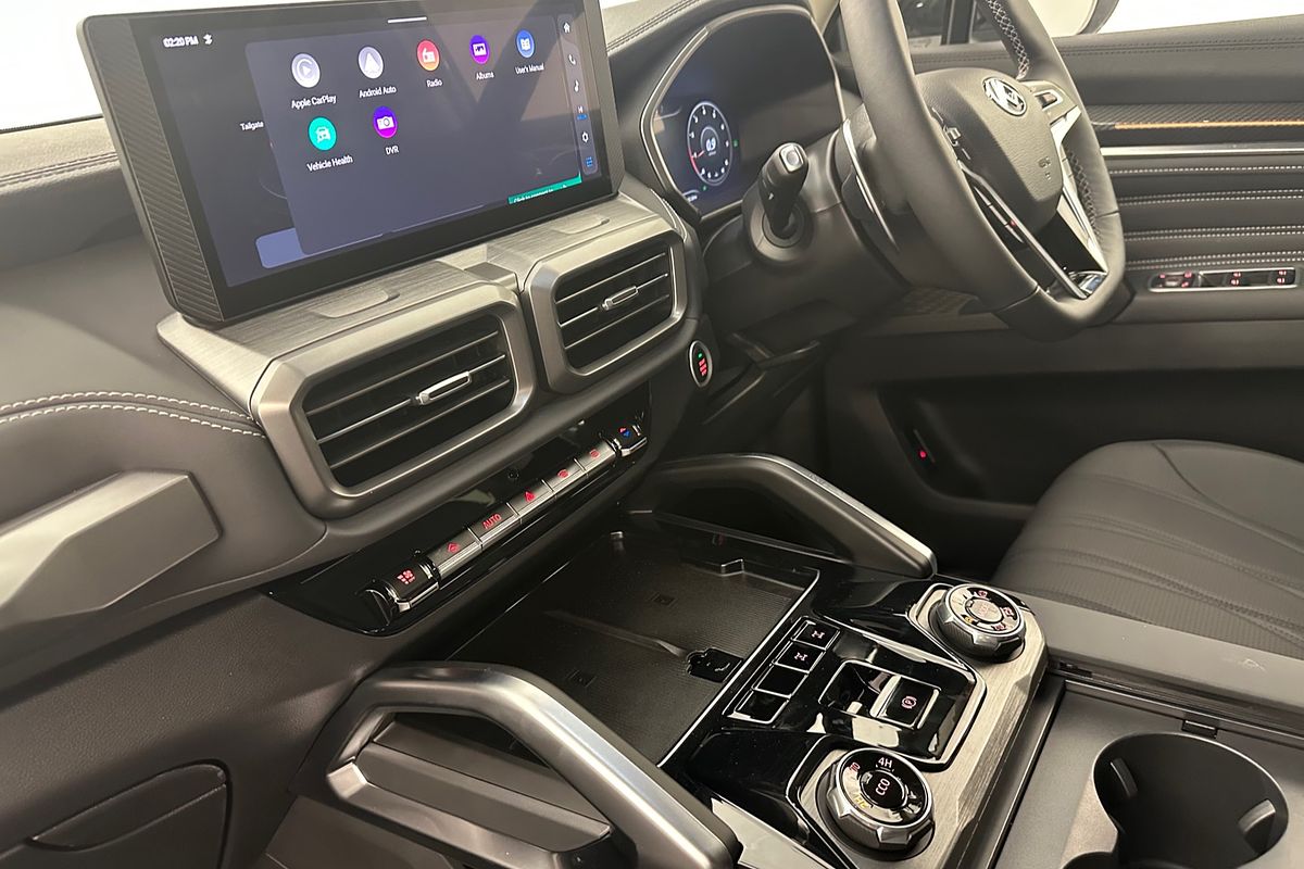 2025 LDV D90 Executive SV9A