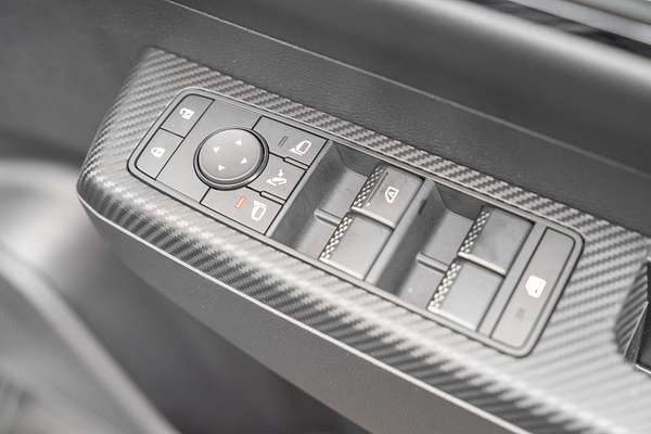 2025 Mitsubishi Triton GLS MV