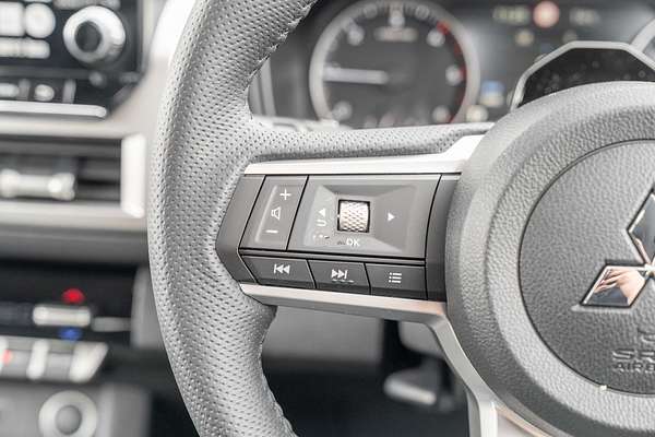 2025 Mitsubishi Triton GLS MV