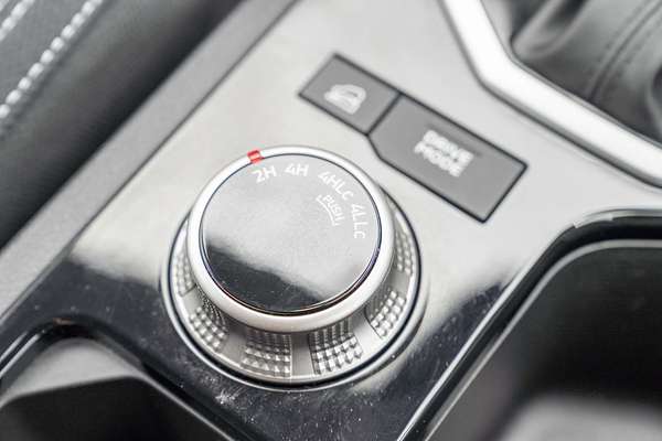 2025 Mitsubishi Triton GLS MV